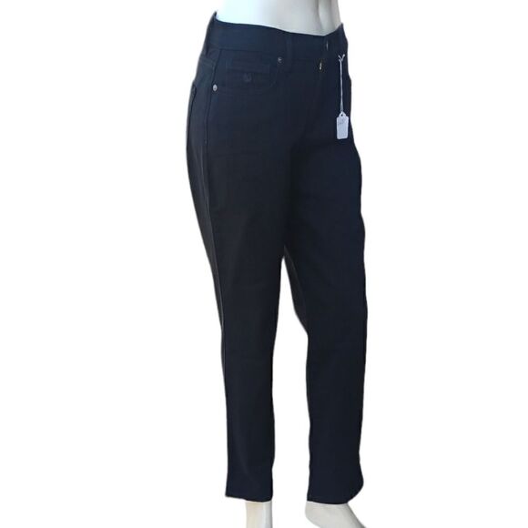 668143....Gloria Vanderbilt Straight leg Jeans Size 4, W28" 28"Inseam  9"Rise - Picture 3 of 6